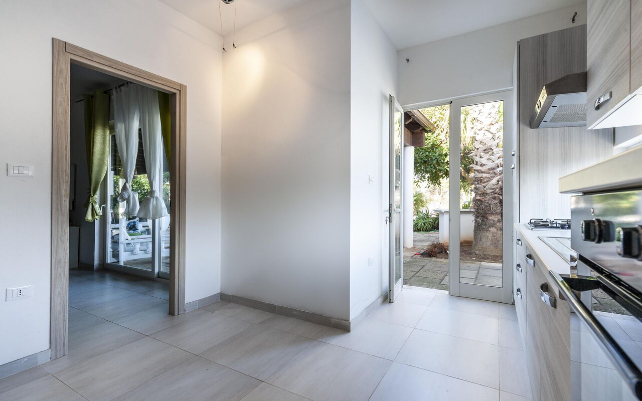 Unterkunft Cotriero Crystal: Haupteingang, Küche