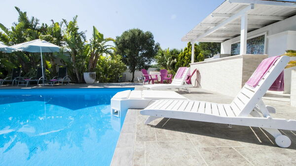 Cotriero: Schwimmbad