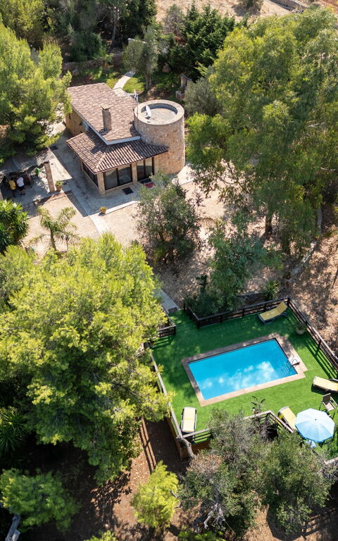 Villa Serena Maria: Ansichten, Garten, Schwimmbad
