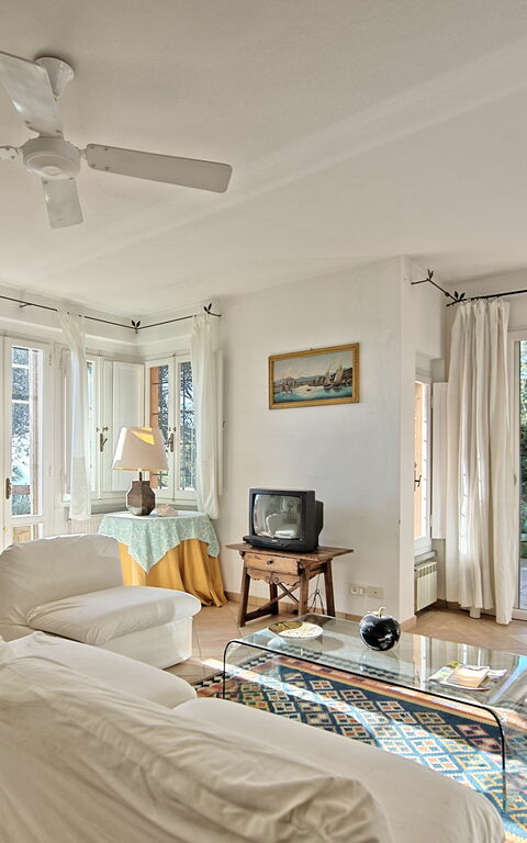 Vista Mare: Esszimmer, Wohnzimmer