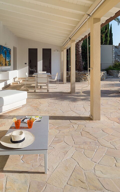 Villa Agorà: Draussen