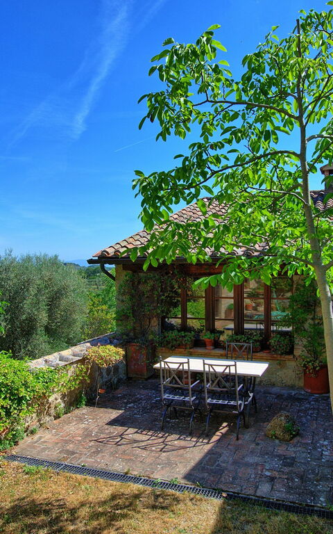 Villa Sarteano: Außen