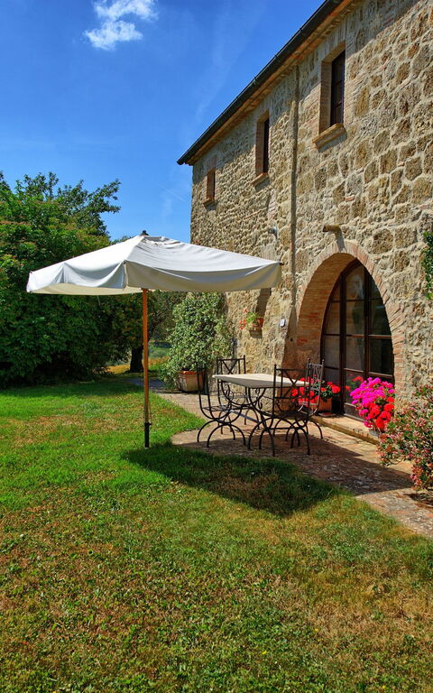 Villa Sarteano: Außen, Garten