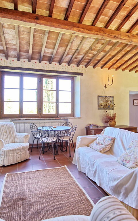 Villa Sarteano: Esszimmer, Wohnzimmer