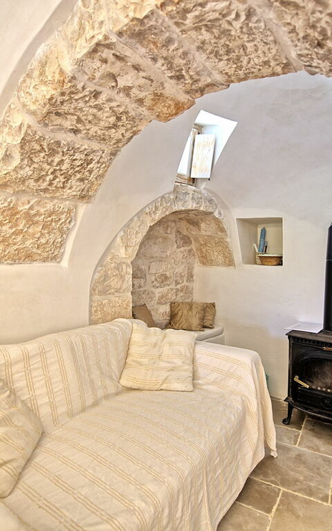 Trullo Pascarosa: Wohnzimmer