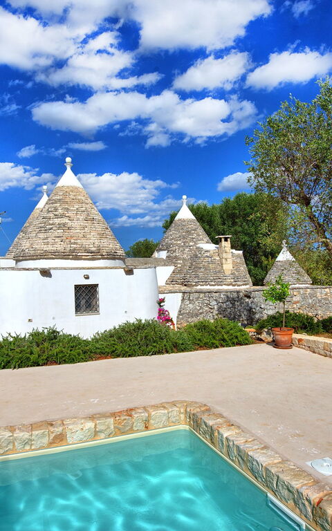 Trullo Pascarosa: Garten, Schwimmbad