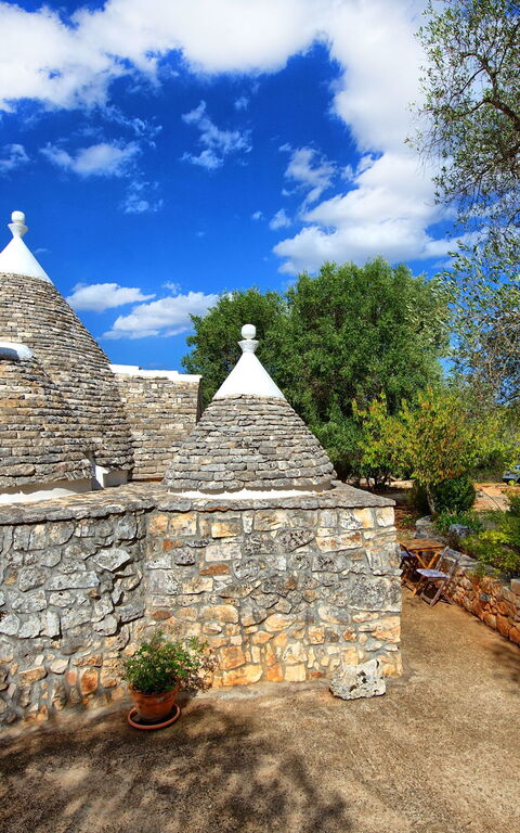 Trullo Pascarosa: Ansichten
