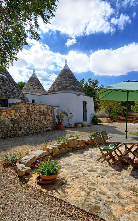 Trullo Pascarosa: Garten