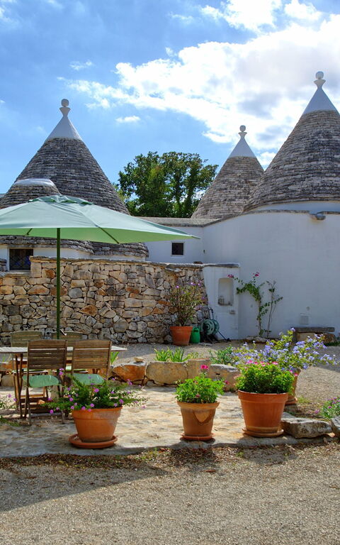 Trullo Pascarosa: Garten