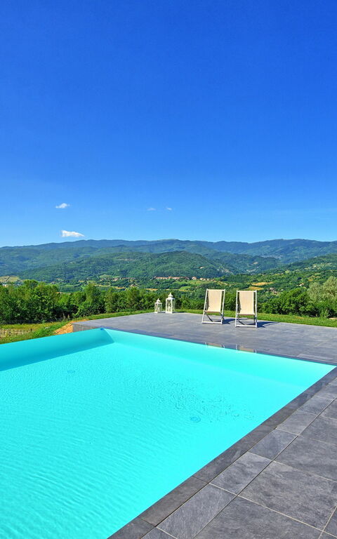 Casale Daniele: Schwimmbad