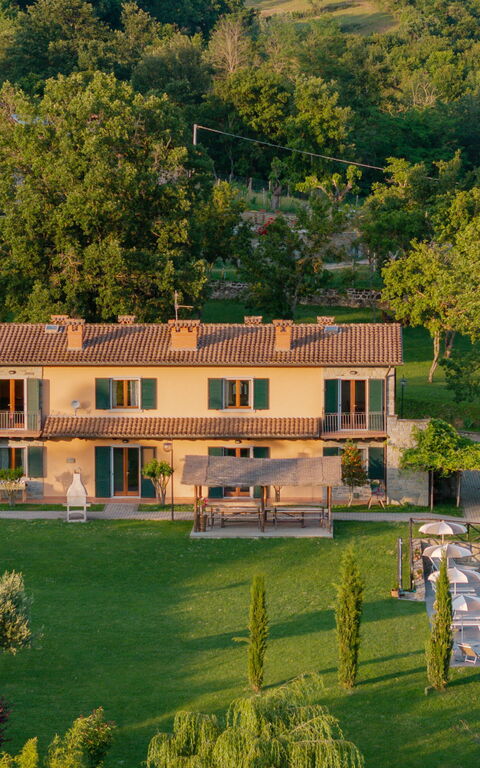 Casale Daniele: Draussen, Schwimmbad