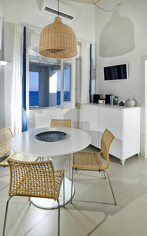 Marisol: Esszimmer, Wohnzimmer