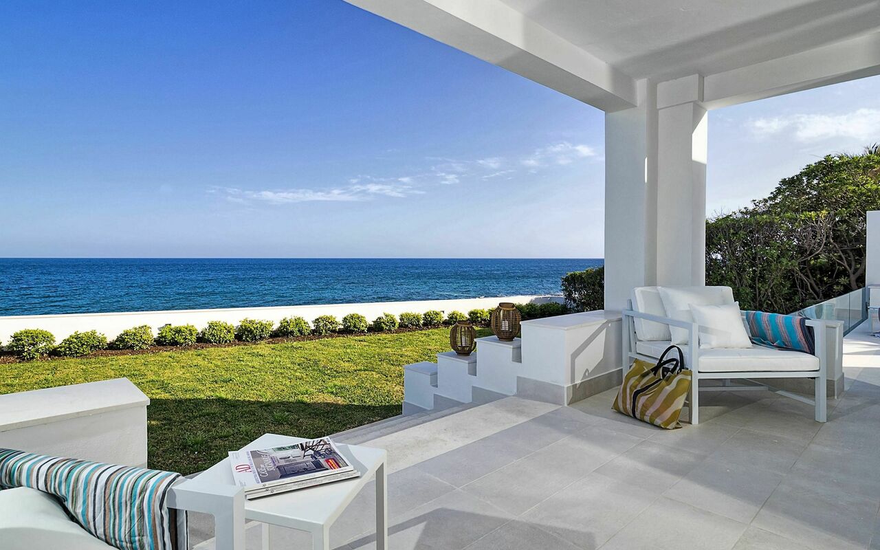 Marisol: Draussen, Garten