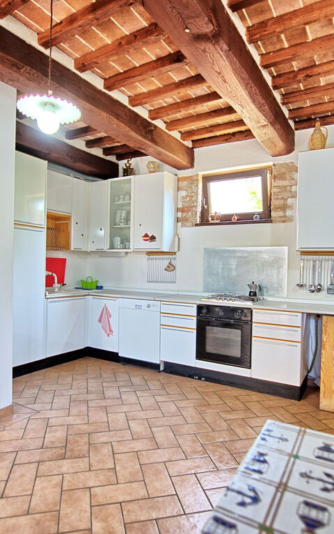 Casale Tiziano: Esszimmer, Küche