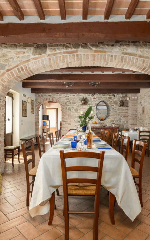Casale Tiziano: Esszimmer