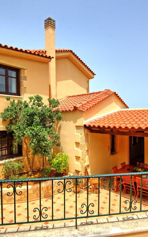 Villa Sevi Grande: Draussen, Garten