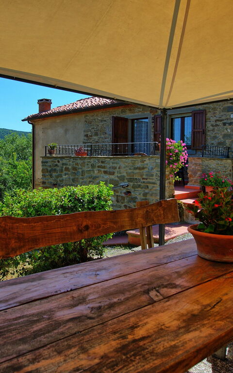 Borgo Veronica: Außen