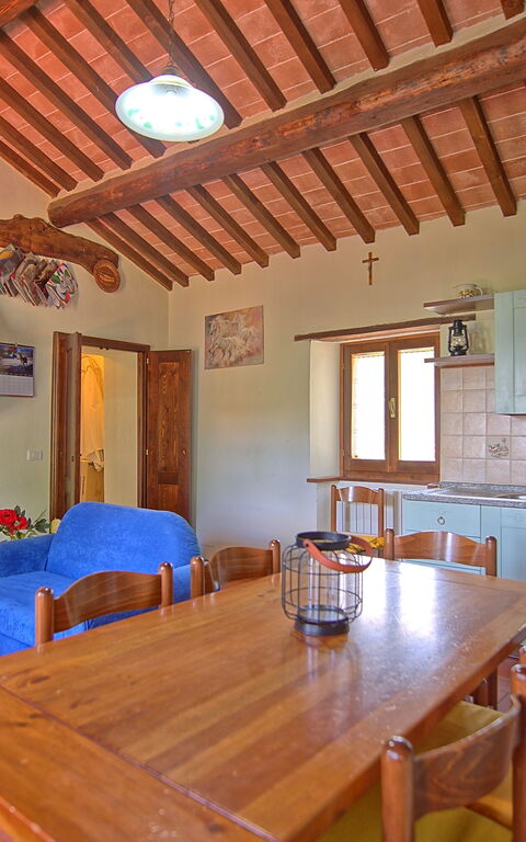 Borgo Veronica: Esszimmer, Küche, Wohnzimmer