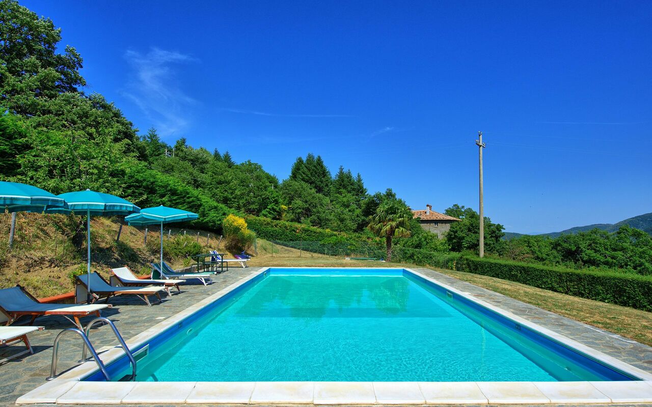 Borgo Veronica: Schwimmbad