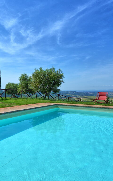 Casale Santa Francesca: Draussen, Schwimmbad