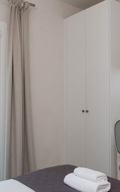 Beachfront Villa Seasun: Schlafzimmer