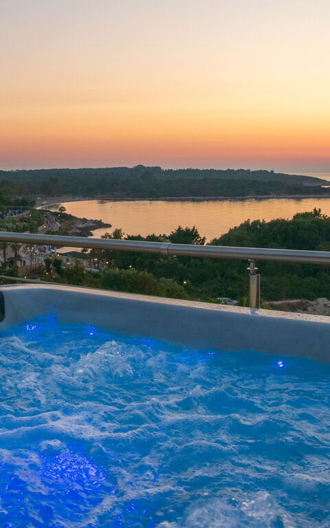 Beachfront Villa Seasun: Ansichten, Draussen