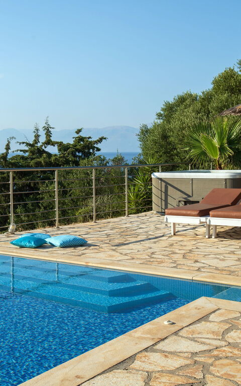 Beachfront Villa Seasun: Ansichten, Draussen, Schwimmbad