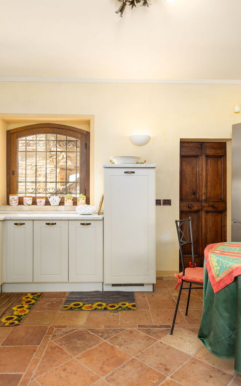 Villa Assisi: Küche