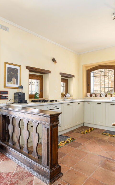 Villa Assisi: Küche