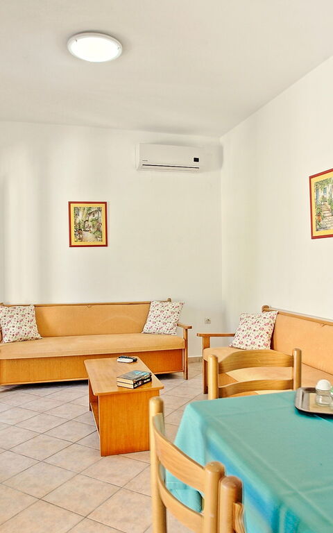 Beach Villa Nancy: Esszimmer, Küche