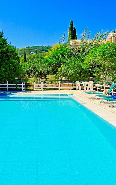 Beach Villa Nancy: Garten, Schwimmbad