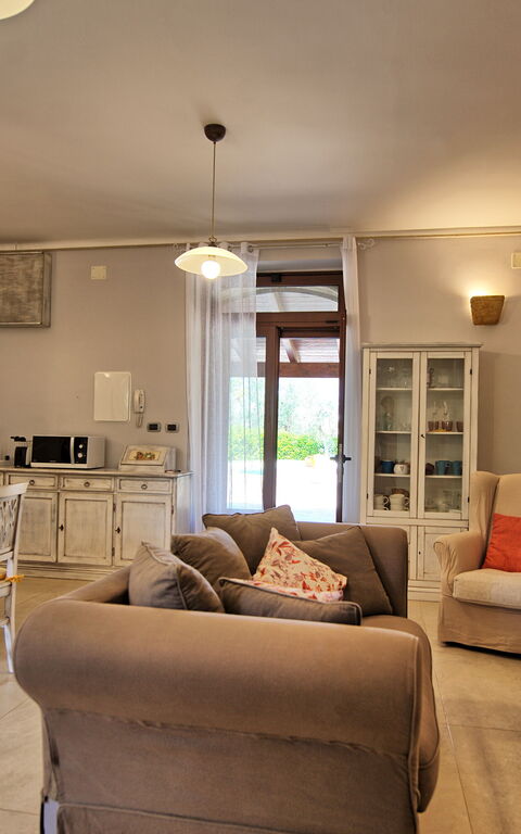 Lamia Santo Arcangelo: Wohnzimmer