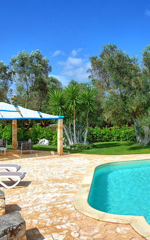 Lamia Santo Arcangelo: Draussen, Garten, Schwimmbad