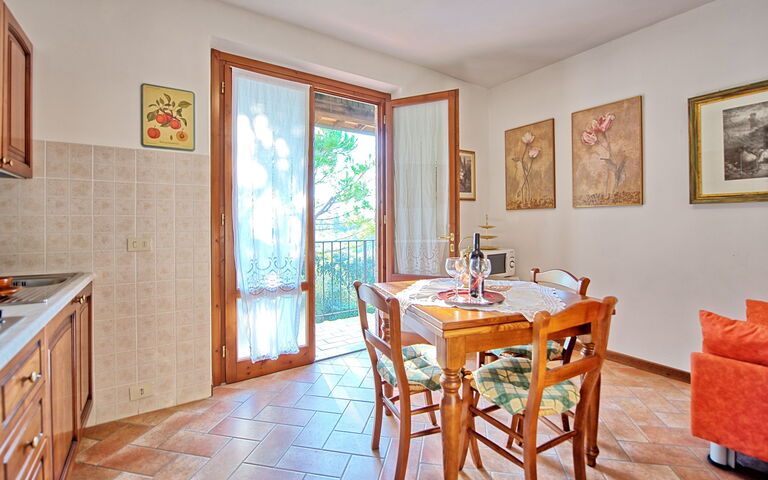 Casa Vasco: Esszimmer, Küche, Wohnzimmer