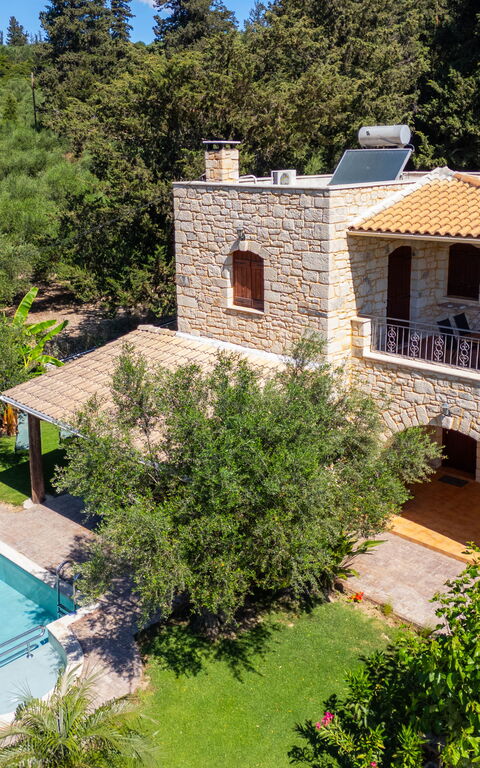Villa Nipos: Außen, Draussen, Garten, Schwimmbad
