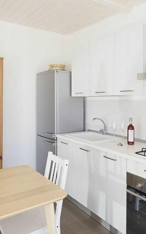 Villa Ariel: Esszimmer, Küche, Wohnzimmer