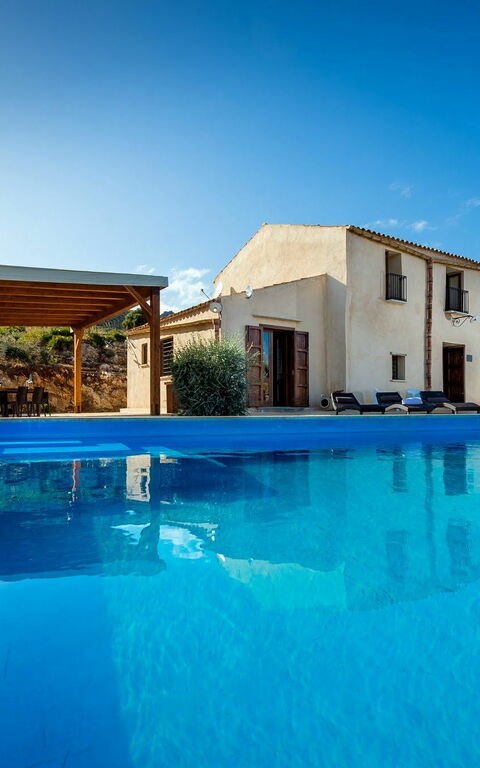 Villa Le Muse: Draussen, Schwimmbad