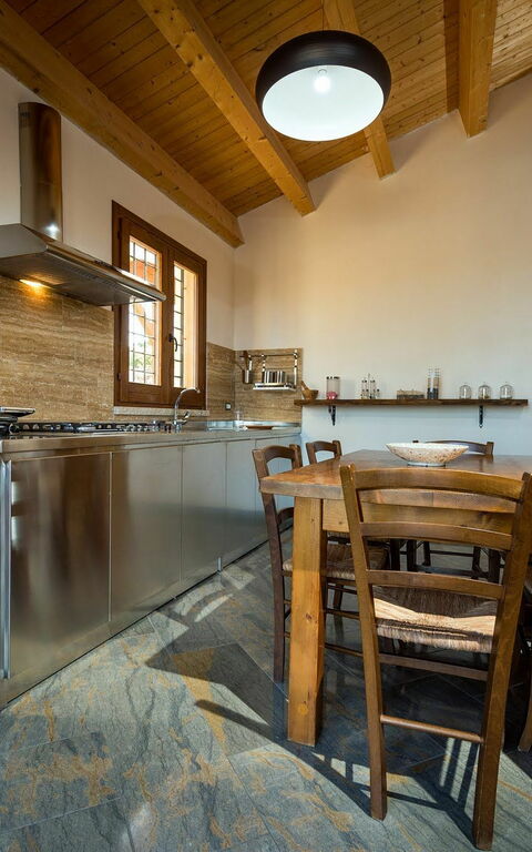 Villa Le Muse: Esszimmer, Küche