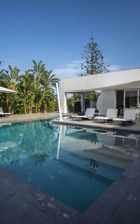 Villa Denari: Draussen, Schwimmbad