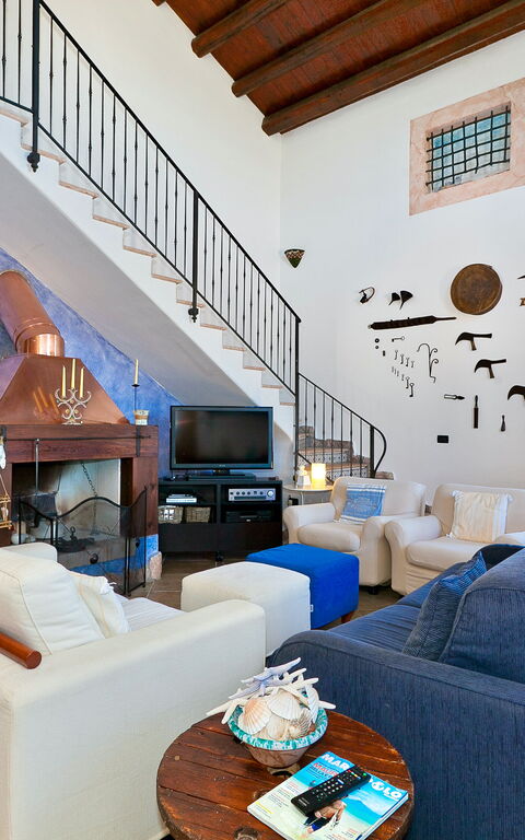 Tenutersa: Wohnzimmer