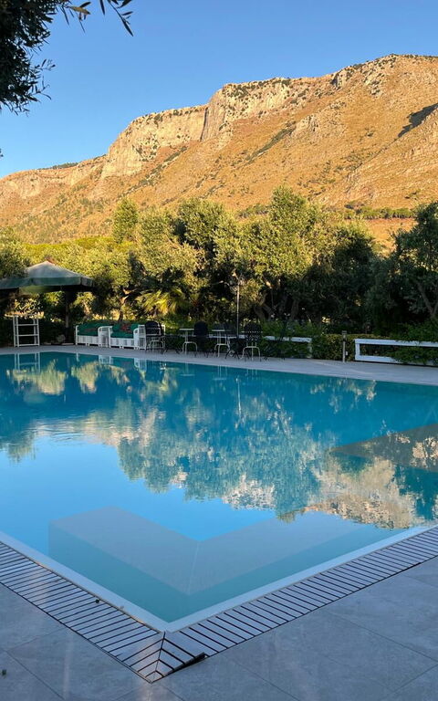 Tenutersa: Außen, Draussen, Schwimmbad