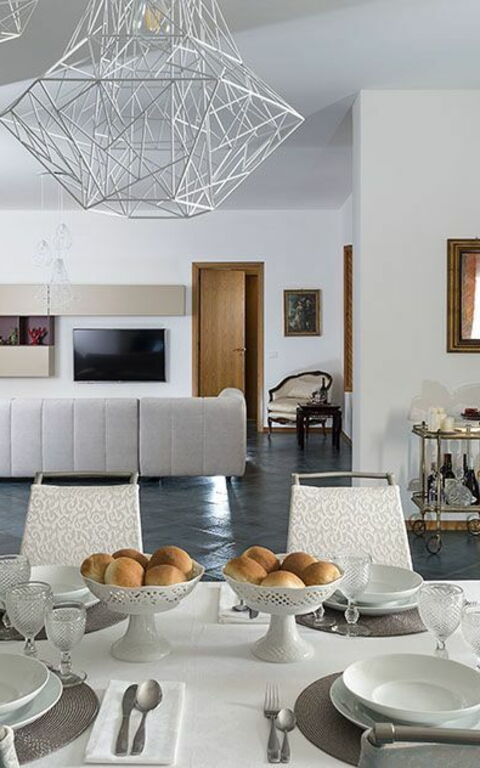 Villa Salinella: Esszimmer, Wohnzimmer