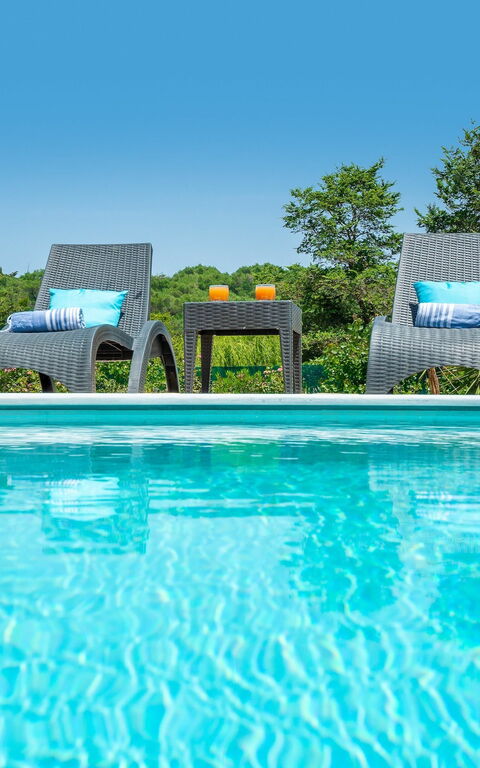 Beach Villa Joanna: Schwimmbad