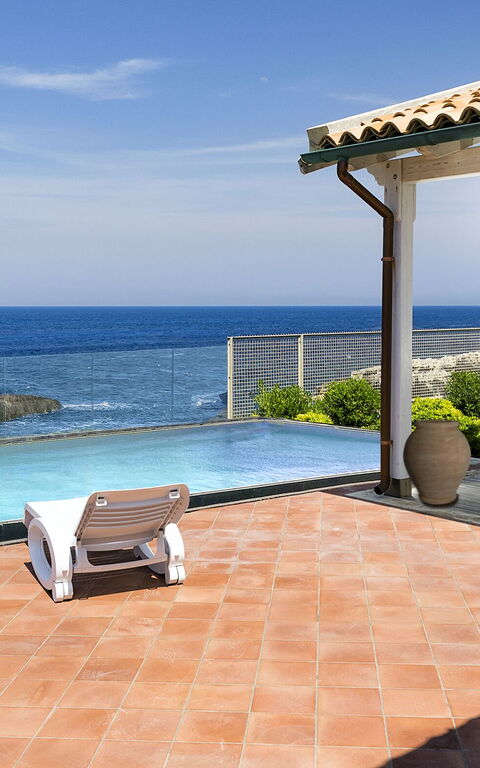 Villa Ala: Ansichten, Draussen, Garten, Schwimmbad, Sommer