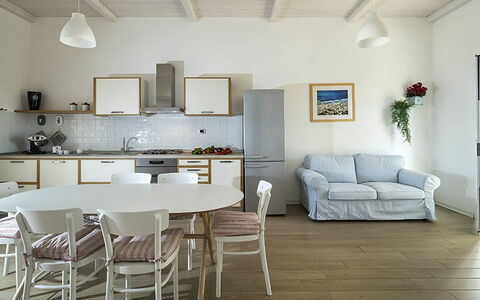 Unterkunft Morgana: Esszimmer, Küche