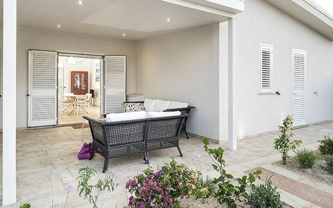 Unterkunft Morgana: Esszimmer, Küche