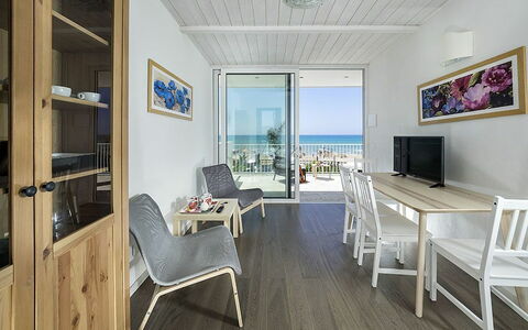 Unterkunft Marina: Esszimmer, Wohnzimmer