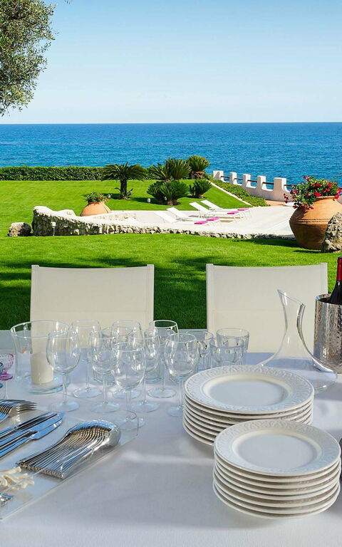 Blu Moon: Ansichten, Balkon / Terrasse / Patio, Draussen, Garten, Schwimmbad