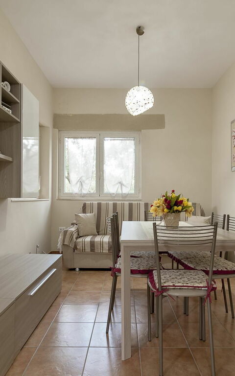 Villa Safiria: Esszimmer