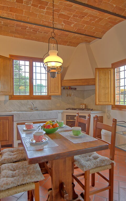 Casale Chiara: Esszimmer, Küche